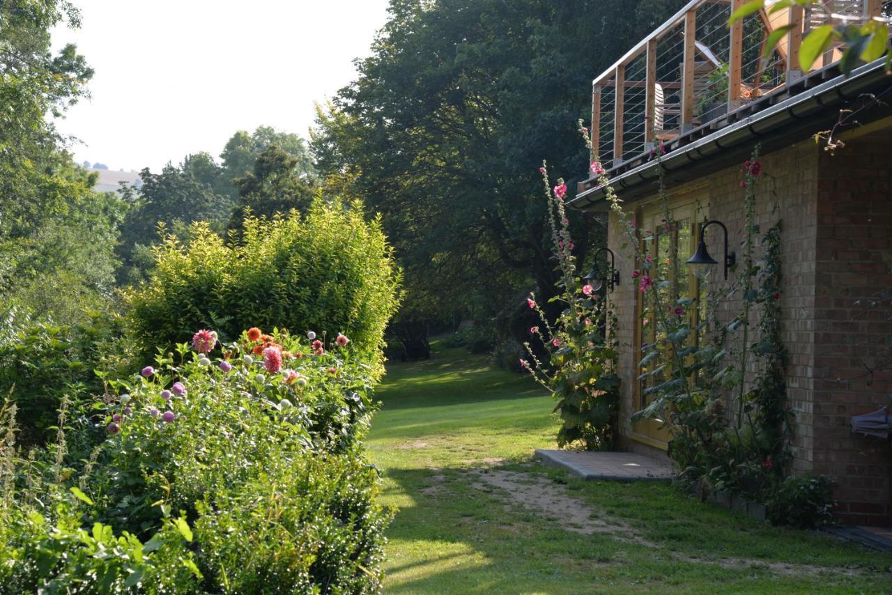 Thatchcombe B&B Вонтідж Екстер'єр фото