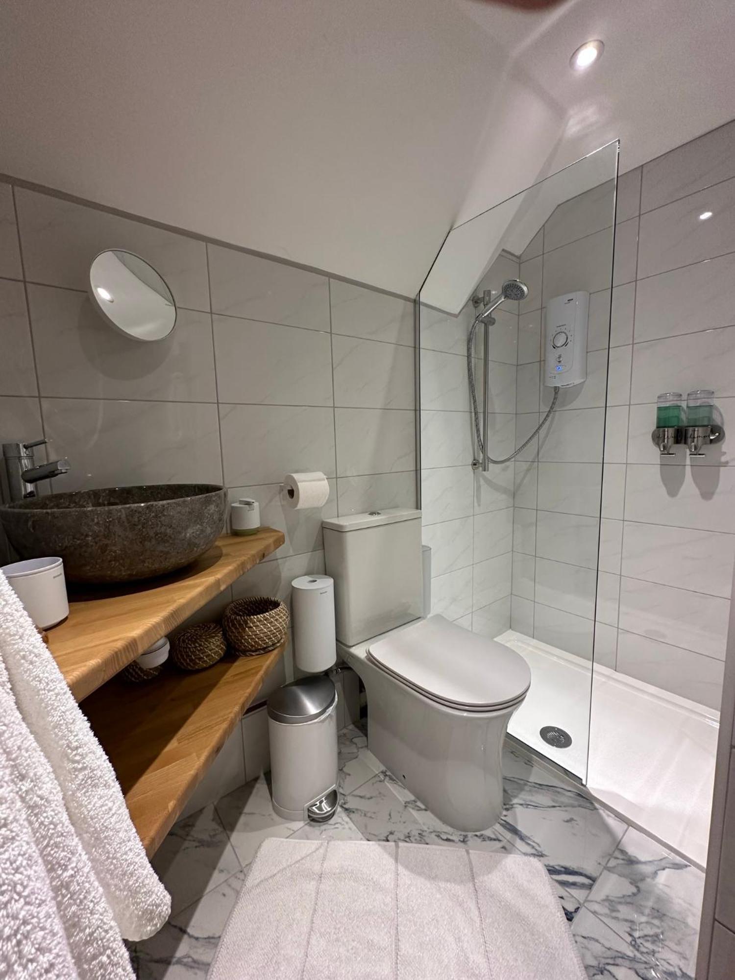 Thatchcombe B&B Вонтідж Екстер'єр фото