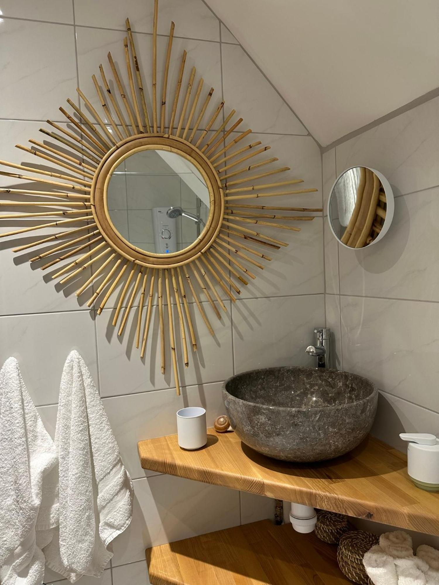 Thatchcombe B&B Вонтідж Екстер'єр фото